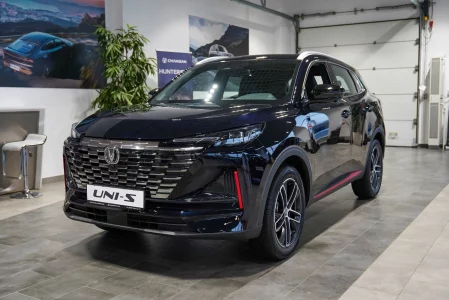 CHANGAN UNI-S